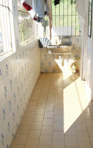 Apartamento para alugar com 130m², 3 quartos e sem vagaArea de serviço