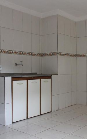 Casa para alugar com 90m², 2 quartos e 1 vagaCozinha