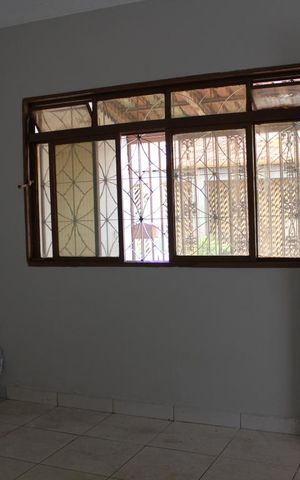 Casa para alugar com 90m², 2 quartos e 1 vagaSala