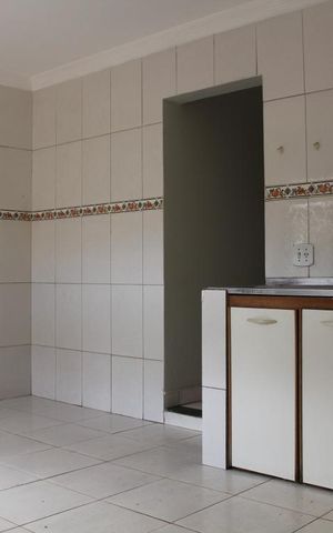 Casa para alugar com 90m², 2 quartos e 1 vagaCozinha
