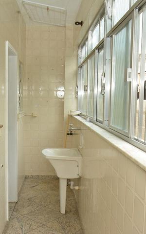Apartamento à venda com 100m², 3 quartos e 2 vagasBanheiro 2