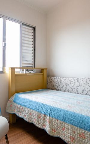 Casa à venda com 300m², 5 quartos e 8 vagas Casa à venda com 300m², 5 quartos e 8 vagasQuarto 3