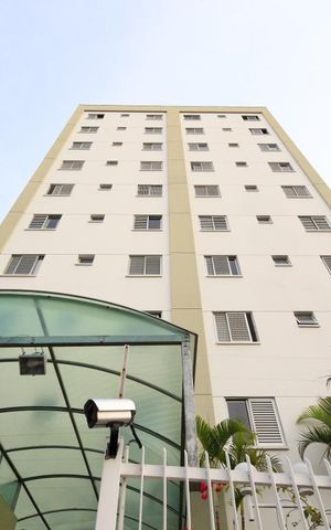 Apartamento à venda com 55m², 2 quartos e 1 vaga Apartamento à venda com 55m², 2 quartos e 1 vagaFachada