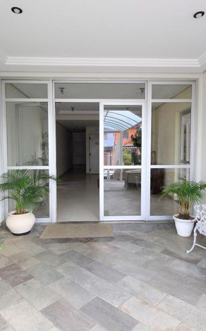 Apartamento à venda com 55m², 2 quartos e 1 vaga Apartamento à venda com 55m², 2 quartos e 1 vagaHall