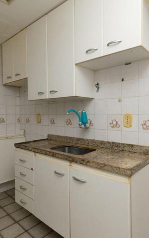 Apartamento para alugar com 65m², 2 quartos e 1 vagaCOZINHA