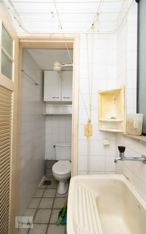 Apartamento para alugar com 65m², 2 quartos e 1 vagaÁREA DE SERVIÇO