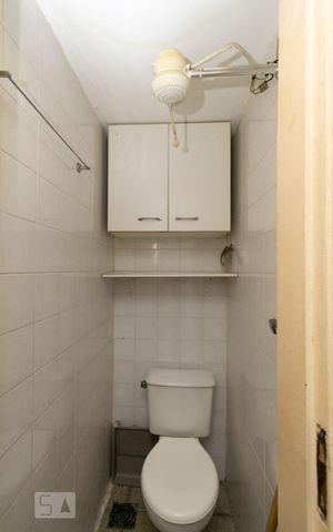 Apartamento para alugar com 65m², 2 quartos e 1 vagaBANHEIRO DE SERVIÇO