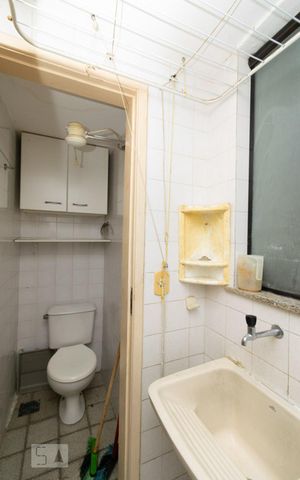 Apartamento para alugar com 65m², 2 quartos e 1 vagaÁREA DE SERVIÇO