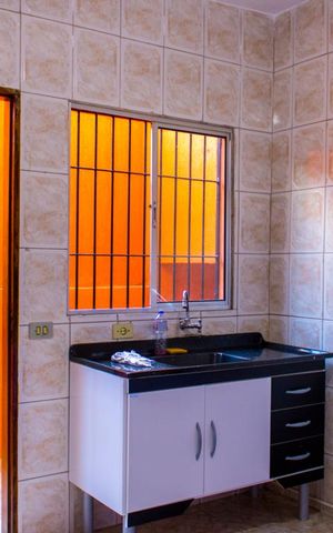 Casa à venda com 278m², 3 quartos e 3 vagas Casa à venda com 278m², 3 quartos e 3 vagasEdícula - Cozinha