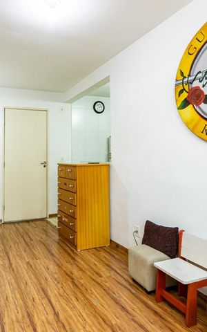 Apartamento à venda com 42m², 2 quartos e sem vaga Apartamento à venda com 42m², 2 quartos e sem vagaSala