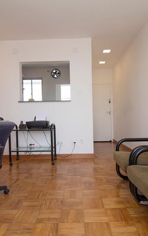 Apartamento à venda com 72m², 2 quartos e sem vaga Apartamento à venda com 72m², 2 quartos e sem vagaSala