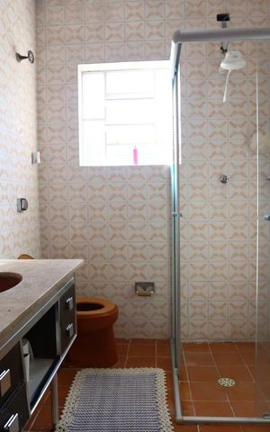 Casa à venda com 200m², 4 quartos e 1 vagaBanheiro Social