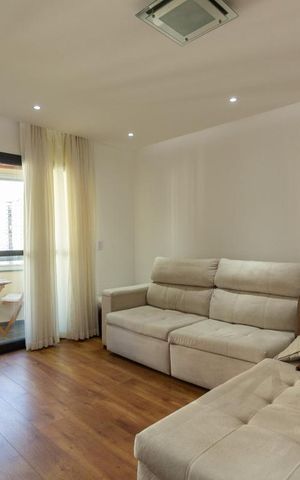 Apartamento à venda com 112m², 3 quartos e 1 vaga Apartamento à venda com 112m², 3 quartos e 1 vagaSala