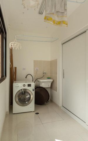Apartamento à venda com 112m², 3 quartos e 1 vaga Apartamento à venda com 112m², 3 quartos e 1 vagaLavanderia