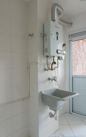 Apartamento à venda com 65m², 3 quartos e 1 vagaÁrea de Serviço