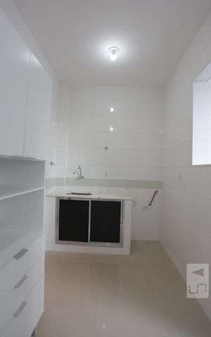 Apartamento para alugar com 62m², 2 quartos e sem vagaCozinha