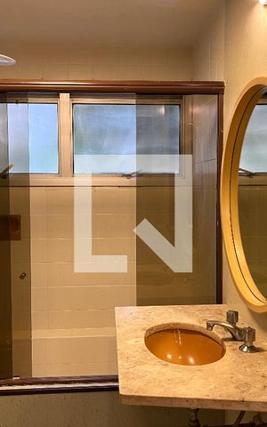 Apartamento para alugar com 70m², 2 quartos e 1 vagaBanheiro Social