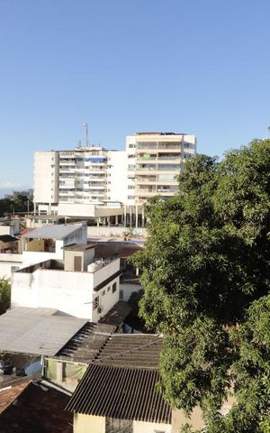 Apartamento à venda com 75m², 2 quartos e sem vagaVista