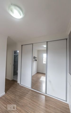 Apartamento à venda com 65m², 2 quartos e 1 vaga Apartamento à venda com 65m², 2 quartos e 1 vagaSuite