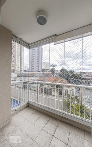 Apartamento à venda com 65m², 2 quartos e 1 vaga Apartamento à venda com 65m², 2 quartos e 1 vagaVaranda Sala