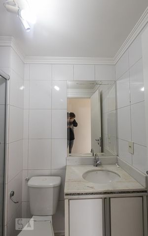 Apartamento à venda com 65m², 2 quartos e 1 vaga Apartamento à venda com 65m², 2 quartos e 1 vagaBanheiro Suite