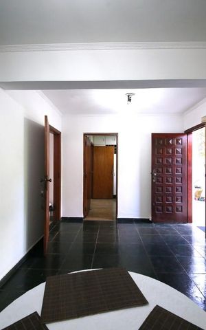 Casa à venda com 206m², 4 quartos e 6 vagasCopa