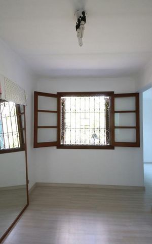 Casa à venda com 206m², 4 quartos e 6 vagasSala