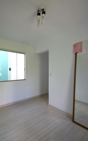 Casa à venda com 206m², 4 quartos e 6 vagasSala