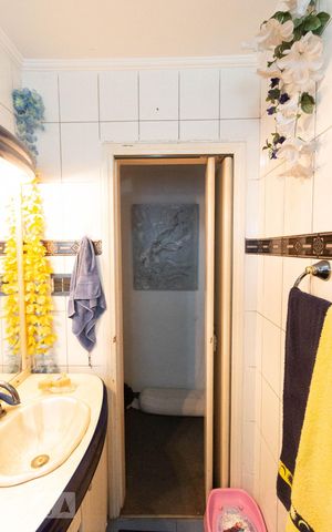 Apartamento à venda com 99m², 3 quartos e 1 vaga Apartamento à venda com 99m², 3 quartos e 1 vagaBanheiro