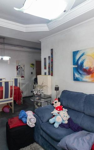 Apartamento à venda com 99m², 3 quartos e 1 vaga Apartamento à venda com 99m², 3 quartos e 1 vagaSala