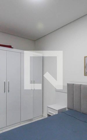 Casa à venda com 100m², 3 quartos e 1 vaga Casa à venda com 100m², 3 quartos e 1 vagaQuarto 1