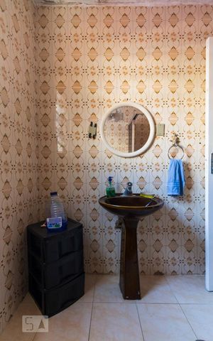 Casa à venda com 135m², 3 quartos e 1 vagaBanheiro Social