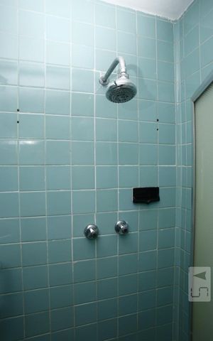 Casa à venda com 400m², 8 quartos e 1 vagaBanheiro 1