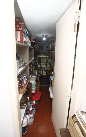 Casa à venda com 400m², 8 quartos e 1 vagaDespensa