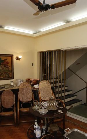 Casa à venda com 400m², 8 quartos e 1 vagaSala de Estar