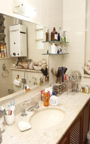 Casa à venda com 400m², 8 quartos e 1 vagaBanheiro 2