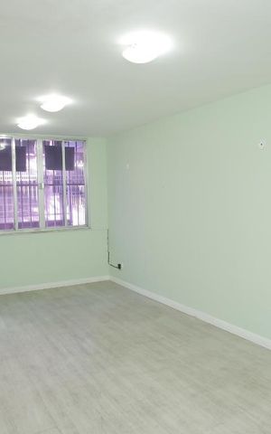 Casa à venda com 250m², 5 quartos e 1 vagaSala