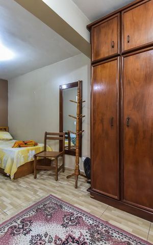 Casa à venda com 156m², 5 quartos e 2 vagas Casa à venda com 156m², 5 quartos e 2 vagasSuíte - Casa 2