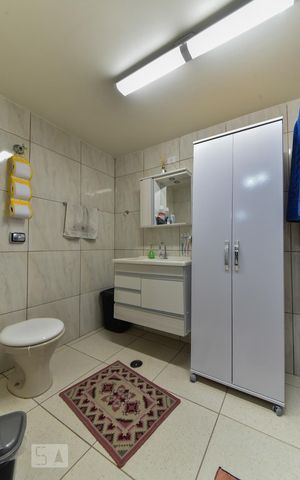 Casa à venda com 156m², 5 quartos e 2 vagas Casa à venda com 156m², 5 quartos e 2 vagasBanheiro da Suíte - Casa 2