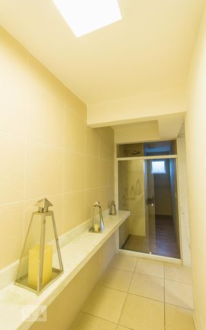 Apartamento à venda com 75m², 2 quartos e 2 vagas Apartamento à venda com 75m², 2 quartos e 2 vagasSpa