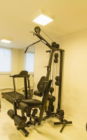 Apartamento à venda com 75m², 2 quartos e 2 vagas Apartamento à venda com 75m², 2 quartos e 2 vagasAcademia