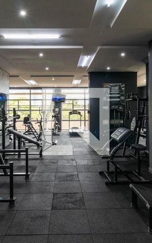Apartamento à venda com 168m², 4 quartos e 3 vagas Apartamento à venda com 168m², 4 quartos e 3 vagasÁrea comum - Academia