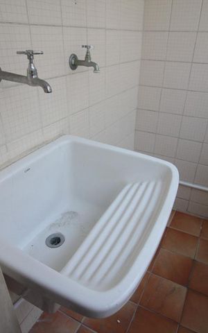 Apartamento à venda com 50m², 2 quartos e 1 vagaArea de serviço