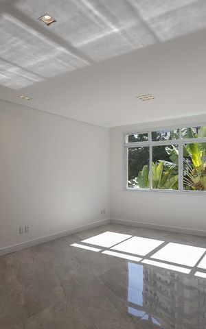 Apartamento à venda com 95m², 2 quartos e sem vaga Apartamento à venda com 95m², 2 quartos e sem vagaSala