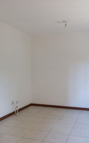 Casa de condomínio para alugar com 120m², 3 quartos e 2 vagas Casa de condomínio para alugar com 120m², 3 quartos e 2 vagasSala