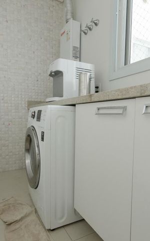 Apartamento para alugar com 220m², 3 quartos e 2 vagasÁrea de Serviço