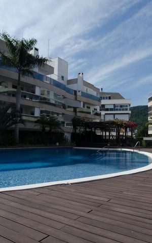 Apartamento para alugar com 220m², 3 quartos e 2 vagasPiscina