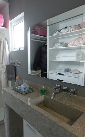 Apartamento para alugar com 220m², 3 quartos e 2 vagasBanheiro da Suíte