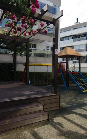 Apartamento para alugar com 220m², 3 quartos e 2 vagasPlayground