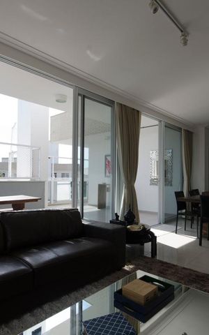 Apartamento para alugar com 220m², 3 quartos e 2 vagasSala